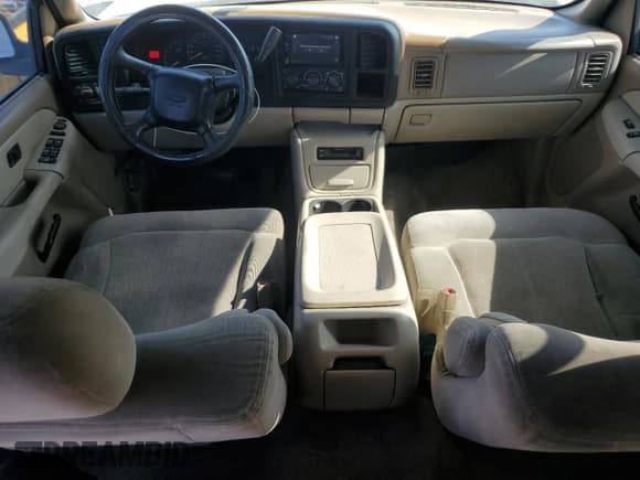 ✅ 2001 Chevrolet Suburban LS • VIN: 3GNEC16T81G222813 • Лот: 57213525. Опубликован ранее на Copart с пробегом 289 901 миль. Бесплатный доступ к архиву аукционных продаж из США и подробный отчёт об истории автомобиля на DreamBid. Изображение 8.