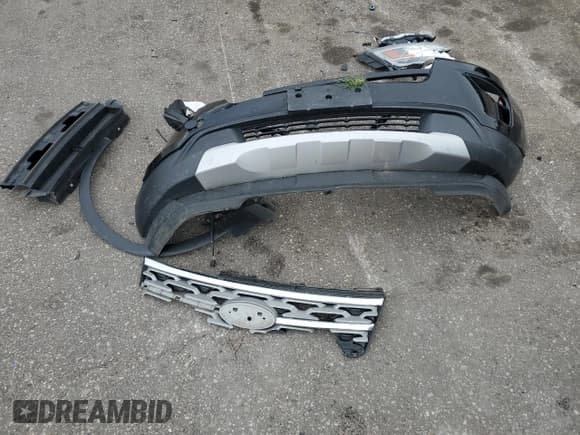 ✅ 2018 Ford Explorer XLT • VIN: 1FM5K8D85JGA65848 • Lot: 91389775. Wystawiony na Copart z przebiegiem 157 534 mil. Bezpłatny archiwum sprzedaży aukcyjnych z USA i szczegółowy raport historii pojazdu na DreamBid. Zdjęcie 13.