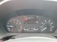 ✅ 2022 Ford Escape SE • VIN: 1FMCU0G69NUB62801 • Lot: 67355525. Wystawiony na Copart z przebiegiem 23 290 mil. Bezpłatny archiwum sprzedaży aukcyjnych z USA i szczegółowy raport historii pojazdu na DreamBid. Zdjęcie 9.