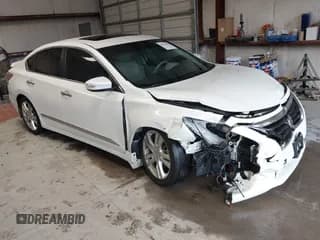 ✅ 2015 Nissan Altima SL • VIN: 1N4BL3AP6FC239031 • Лот: 43531945. Опубликован ранее на IAAI с пробегом 170 097 миль. Бесплатный доступ к архиву аукционных продаж из США и подробный отчёт об истории автомобиля на DreamBid. Изображение 1.