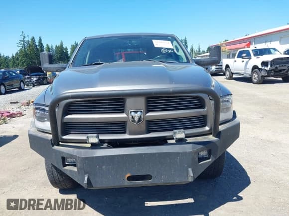✅ 2011 Ram 1500 Outdoorsman • VIN: 1D7RV1GT2BS505534 • Lot: 42587043. Wystawiony na IAAI z przebiegiem 134 609 mil. Bezpłatny archiwum sprzedaży aukcyjnych z USA i szczegółowy raport historii pojazdu na DreamBid. Zdjęcie 12.