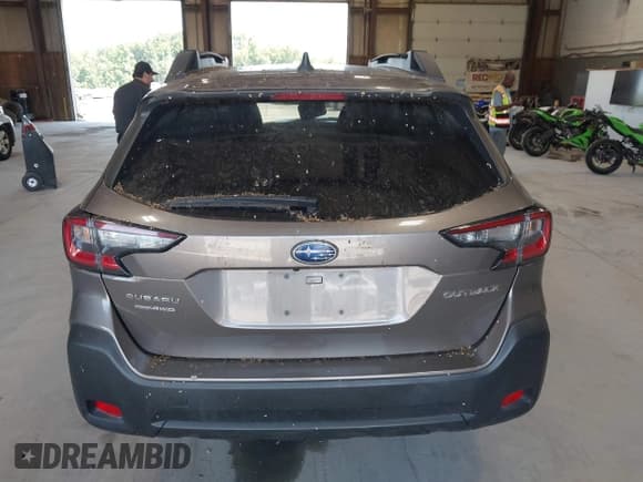 ✅ 2023 Subaru Outback Premium • VIN: 4S4BTAFC5P3147975 • Lot: 42589191. Wystawiony na IAAI z przebiegiem 32 939 mil. Bezpłatny archiwum sprzedaży aukcyjnych z USA i szczegółowy raport historii pojazdu na DreamBid. Zdjęcie 16.