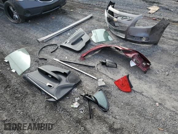 ✅ 2012 Chevrolet Malibu 1LT • VIN: 1G1ZC5E0XCF140216 • Lot: 80121614. Listed on Copart with 91,596 mi. Free auction sales archive from the USA and detailed vehicle history report at DreamBid. Image 12.