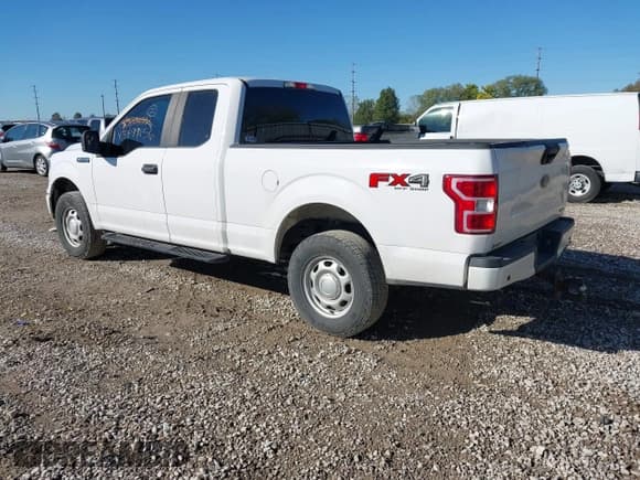 ✅ 2019 Ford F-150 XL • VIN: 1FTEX1EPXKKF06651 • Lot: 43499156. Wystawiony na IAAI z przebiegiem 151 583 mil. Bezpłatny archiwum sprzedaży aukcyjnych z USA i szczegółowy raport historii pojazdu na DreamBid. Zdjęcie 3.