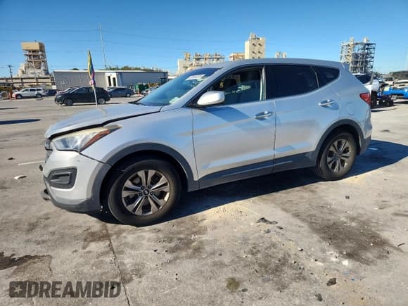 ✅ 2015 Hyundai Santa Fe • VIN: 5XYZT3LB7FG252957 • Lot: 87065335. Listed on Copart with 70,741 mi. Free auction sales archive from the USA and detailed vehicle history report at DreamBid. Image 1.
