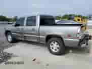 ✅ 2006 Chevrolet Silverado 1500 LT1 • VIN: 2GCEK13ZX61281947 • Lot: 86431175. Wystawiony na Copart z przebiegiem 230 506 mil mil. Skorzystaj z bezpłatnego archiwum sprzedaży aukcyjnych z USA i zobacz szczegółowy raport historii pojazdu na DreamBid. Zdjęcie 2.