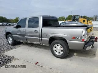 ✅ 2006 Chevrolet Silverado 1500 LT1 • VIN: 2GCEK13ZX61281947 • Lot: 86431175. Wystawiony na Copart z przebiegiem 230 506 mil. Bezpłatny archiwum sprzedaży aukcyjnych z USA i szczegółowy raport historii pojazdu na DreamBid. Zdjęcie 2.