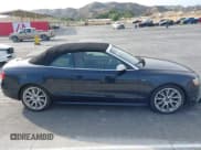 ✅ 2012 Audi S5 Premium Plus • VIN: WAUCGAFH3CN008030 • Лот: 43566670. Опубликован ранее на IAAI с пробегом 107 513 миль. Бесплатный доступ к архиву аукционных продаж из США и подробный отчёт об истории автомобиля на DreamBid. Изображение 13.