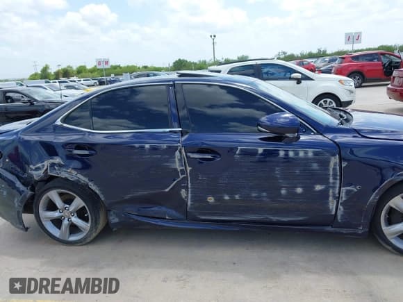 ✅ 2014 Lexus IS 350 • VIN: JTHBE1D20E5004506 • Lot: 42536350. Listed on IAAI with 129,545 mi. Free auction sales archive from the USA and detailed vehicle history report at DreamBid. Image 14.