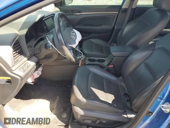 2017 Hyundai Elantra SE z VIN 5NPD84LF2HH190609, wystawiony jako Copart lot #81875015 z przebiegiem Nie podano mil oraz Szkoda całkowita • Salvage title. Historia ofert i sprzedaży dostępna na DreamBid. Obrazek 7.