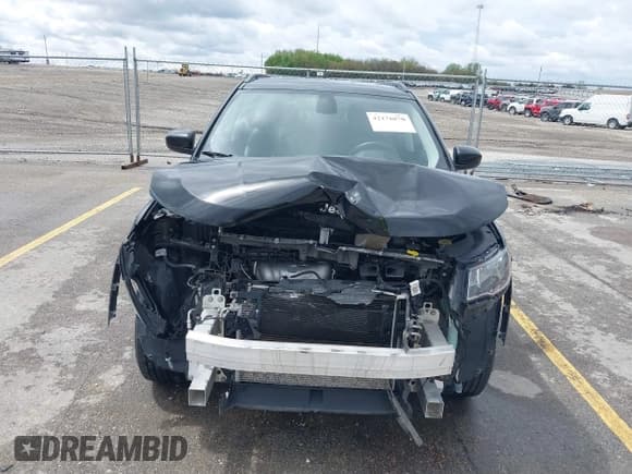 ✅ 2021 Jeep Compass Altitude • VIN: 3C4NJDBB6MT564236 • Lot: 42176870. Listed on IAAI with 66,258 mi. Free auction sales archive from the USA and detailed vehicle history report at DreamBid. Image 6.