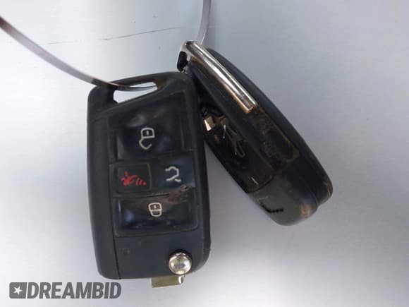 ✅ 2016 Volkswagen Golf TSI S • VIN: 3VWC17AU1GM503786 • Lot: 42120980. Wystawiony na IAAI z przebiegiem 162 996 mil. Bezpłatny archiwum sprzedaży aukcyjnych z USA i szczegółowy raport historii pojazdu na DreamBid. Zdjęcie 11.