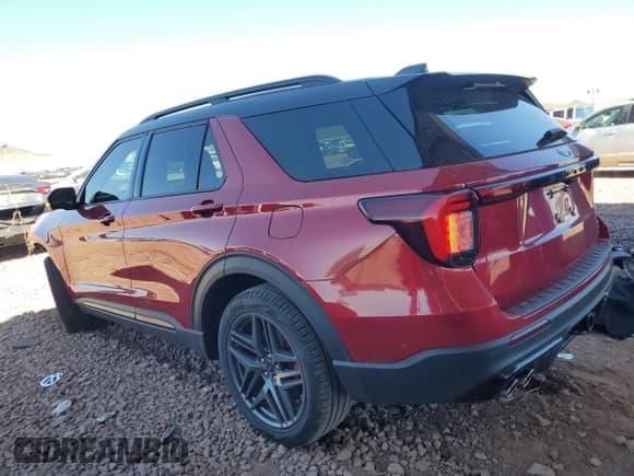 ✅ 2025 Ford Explorer ST • VIN: 1FMWK8GC0SGA20046 • Lot: 85372265. Listed on Copart with 11,226 mi. Free auction sales archive from the USA and detailed vehicle history report at DreamBid. Image 2.