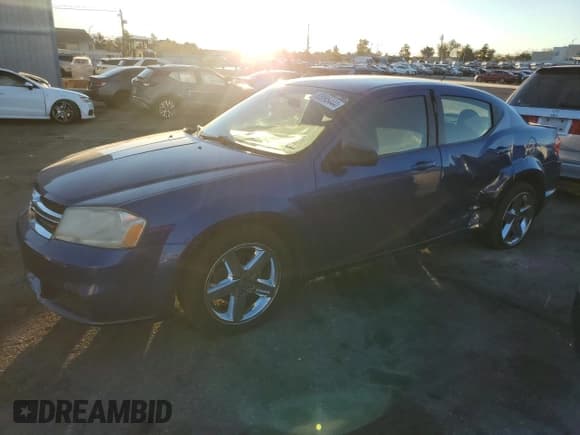 ✅ 2012 Dodge Avenger SE • VIN: 1C3CDZAB4CN324599 • Lot: 83095444. Wystawiony na Copart z przebiegiem 149 597 mil. Bezpłatny archiwum sprzedaży aukcyjnych z USA i szczegółowy raport historii pojazdu na DreamBid. Zdjęcie 1.