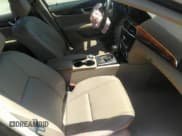 ✅ 2014 Mercedes-Benz C 250 Sport • VIN: WDDGF4HB2EA933514 • Lot: 42025198. Wystawiony na IAAI z przebiegiem 71 286 mil. Bezpłatny archiwum sprzedaży aukcyjnych z USA i szczegółowy raport historii pojazdu na DreamBid. Zdjęcie 5.