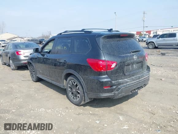 ✅ 2019 Nissan Pathfinder S • VIN: 5N1DR2MM8KC637926 • Lot: 41903395. Listed on IAAI with 84,436 mi. Free auction sales archive from the USA and detailed vehicle history report at DreamBid. Image 3.