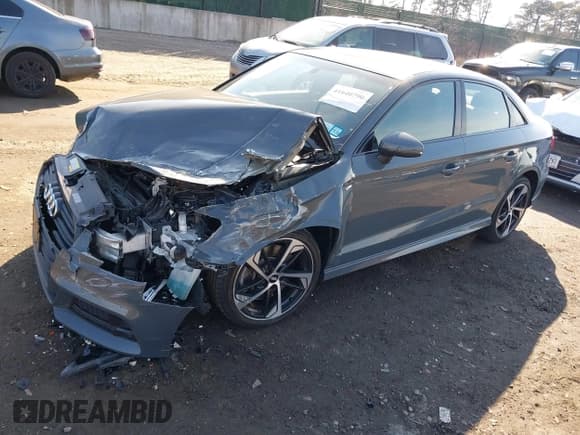 ✅ 2020 Audi A3 S line Premium • VIN: WAUBEGFF5LA098209 • Lot: 41640790. Listed on IAAI with 36,057 mi. Free auction sales archive from the USA and detailed vehicle history report at DreamBid. Image 2.