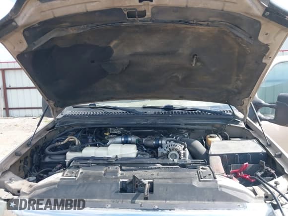 ✅ 1999 Ford F-250 XL • VIN: 1FTNX20F1XEB80989 • Lot: 42412886. Listed on IAAI with 283,624 mi. Free auction sales archive from the USA and detailed vehicle history report at DreamBid. Image 10.