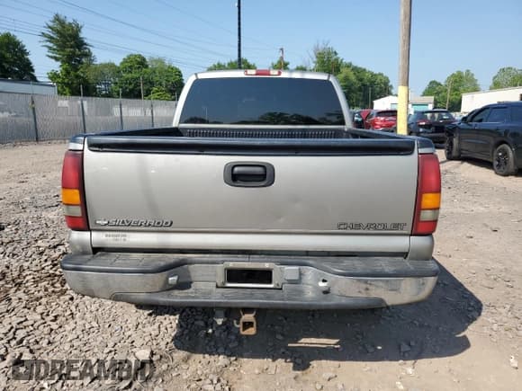 ✅ 1999 Chevrolet Silverado 1500 • VIN: 1GCEK19V5XE214211 • Лот: 58363355. Опубликован ранее на Copart с пробегом 138 562 миль. Бесплатный доступ к архиву аукционных продаж из США и подробный отчёт об истории автомобиля на DreamBid. Изображение 6.