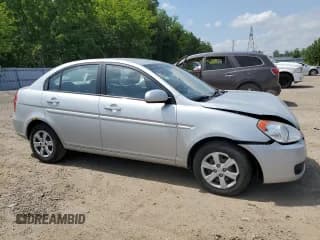 ✅ 2010 Hyundai Accent GL • VIN: KMHCN4BC4AU460068 • Лот: 60900915. Опубликован ранее на Copart с пробегом 242 708 миль. Бесплатный доступ к архиву аукционных продаж из США и подробный отчёт об истории автомобиля на DreamBid. Изображение 4.