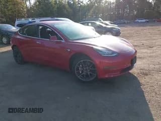 ✅ 2018 Tesla Model 3 Long Range Battery • VIN: 5YJ3E1EA0JF153910 • Lot: 43277095. Wystawiony na IAAI z przebiegiem 77 646 mil. Bezpłatny archiwum sprzedaży aukcyjnych z USA i szczegółowy raport historii pojazdu na DreamBid. Zdjęcie 1.