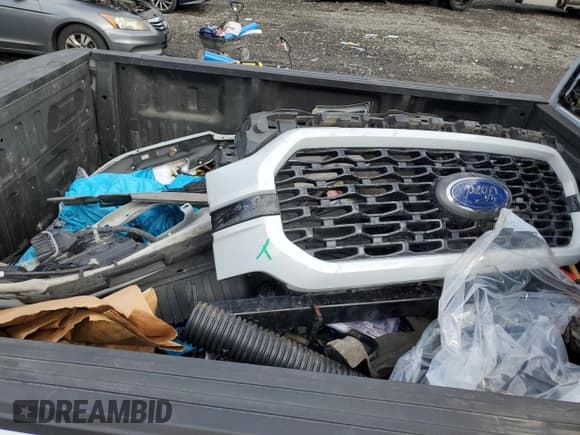 ✅ 2021 Ford F-150 XL • VIN: 1FTFX1E55MKE16152 • Lot: 85498775. Listed on Copart with 87,641 mi. Free auction sales archive from the USA and detailed vehicle history report at DreamBid. Image 12.