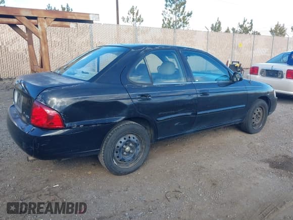 ✅ 2004 Nissan Sentra S • VIN: 3N1CB51D44L484515 • Lot: 42436753. Listed on IAAI with 92,283 mi. Free auction sales archive from the USA and detailed vehicle history report at DreamBid. Image 4.
