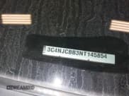 ✅ 2022 Jeep Compass Latitude • VIN: 3C4NJCBB3NT145854 • Lot: 43549910. Wystawiony na IAAI z przebiegiem 55 208 mil. Bezpłatny archiwum sprzedaży aukcyjnych z USA i szczegółowy raport historii pojazdu na DreamBid. Zdjęcie 9.