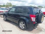 ✅ 2007 Suzuki Grand Vitara Luxury • VIN: JS3TE947774201098 • Lot: 42280178. Wystawiony na IAAI z przebiegiem 189 147 mil. Bezpłatny archiwum sprzedaży aukcyjnych z USA i szczegółowy raport historii pojazdu na DreamBid. Zdjęcie 3.