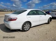 ✅ 2008 Toyota Camry • VIN: 4T1BB46K68U043485 • Lot: 93043305. Wystawiony na Copart z przebiegiem 199 821 mil. Bezpłatny archiwum sprzedaży aukcyjnych z USA i szczegółowy raport historii pojazdu na DreamBid. Zdjęcie 3.