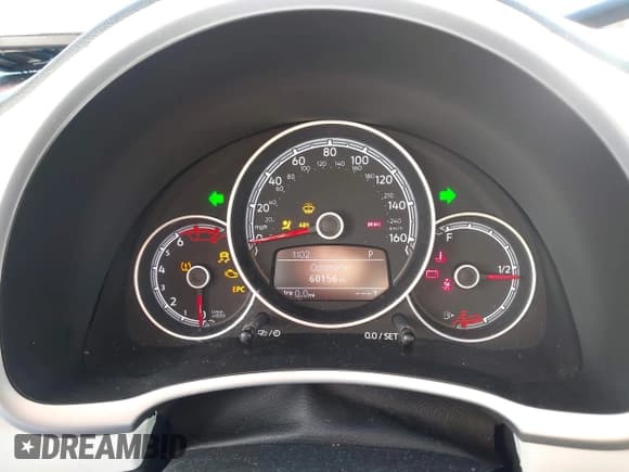 ✅ 2018 Volkswagen Beetle SE • VIN: 3VWJD7AT7JM711667 • Лот: 43696363. Опубликован ранее на IAAI с пробегом 60 156 миль. Бесплатный доступ к архиву аукционных продаж из США и подробный отчёт об истории автомобиля на DreamBid. Изображение 7.