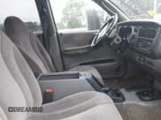 ✅ 2000 Dodge Dakota Sport • VIN: 1B7GL2AX6YS734218 • Lot: 42272306. Listed on IAAI with 282,966 mi. Free auction sales archive from the USA and detailed vehicle history report at DreamBid. Image 5.