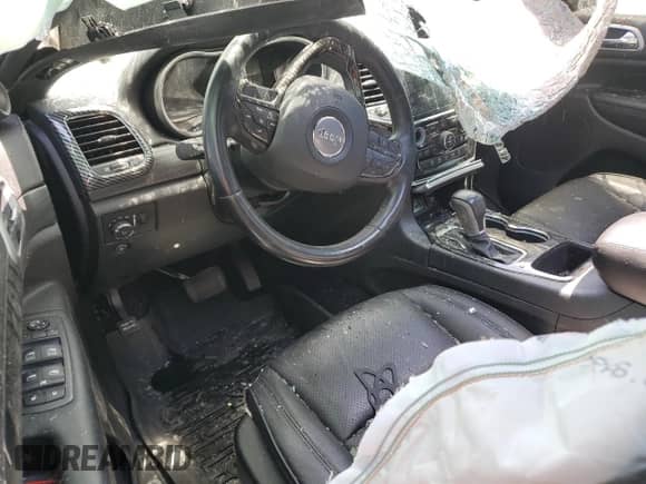 2020 Jeep Grand Cherokee Altitude z VIN 1C4RJFAG5LC108331, wystawiony jako Copart lot #54983305 z przebiegiem Nie podano mil oraz Czysty tytuł • Clean title. Historia ofert i sprzedaży dostępna na DreamBid. Obrazek 8.