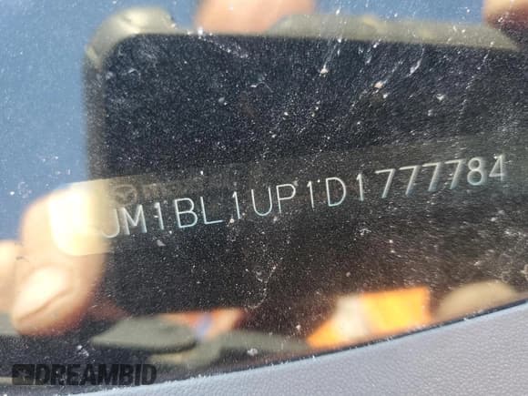 ✅ 2013 Mazda 3 i Sport • VIN: JM1BL1UP1D1777784 • Lot: 92200835. Listed on Copart with 124,258 mi. Free auction sales archive from the USA and detailed vehicle history report at DreamBid. Image 12.