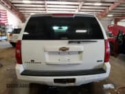 ✅ 2009 Chevrolet Suburban 2LT • VIN: 1GNFK26309R168674 • Lot: 85920645. Wystawiony na Copart z przebiegiem 171 440 mil. Bezpłatny archiwum sprzedaży aukcyjnych z USA i szczegółowy raport historii pojazdu na DreamBid. Zdjęcie 6.