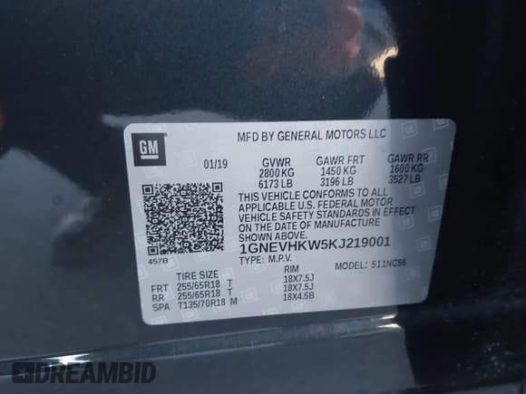 ✅ 2019 Chevrolet Traverse LT • VIN: 1GNEVHKW5KJ219001 • Lot: 43404036. Wystawiony na IAAI z przebiegiem 77 211 mil. Bezpłatny archiwum sprzedaży aukcyjnych z USA i szczegółowy raport historii pojazdu na DreamBid. Zdjęcie 9.