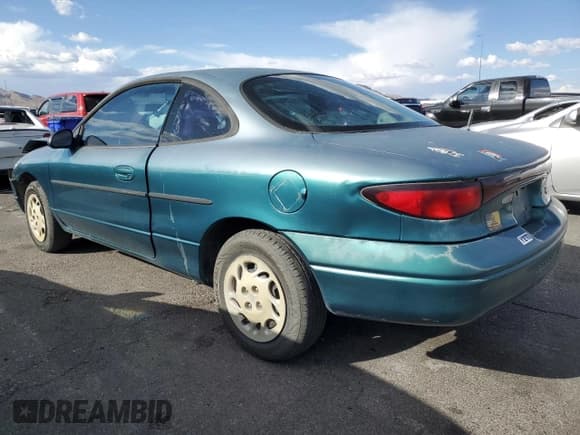 ✅ 1998 Ford Escort ZX2 • VIN: 3FAFP113XWR166304 • Лот: 55238655. Опубликован ранее на Copart с пробегом 257 668 миль. Бесплатный доступ к архиву аукционных продаж из США и подробный отчёт об истории автомобиля на DreamBid. Изображение 2.