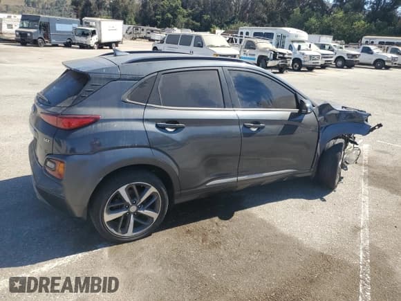 ✅ 2019 Hyundai Kona Ultimate • VIN: KM8K53A5XKU378758 • Лот: 68904724. Опубликован ранее на Copart с пробегом 99 999 миль. Бесплатный доступ к архиву аукционных продаж из США и подробный отчёт об истории автомобиля на DreamBid. Изображение 3.