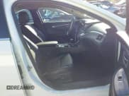 ✅ 2017 Chevrolet Impala LT • VIN: 2G1105SA8H9164243 • Лот: 43407833. Опубликован ранее на IAAI с пробегом 159 282 миль. Бесплатный доступ к архиву аукционных продаж из США и подробный отчёт об истории автомобиля на DreamBid. Изображение 5.