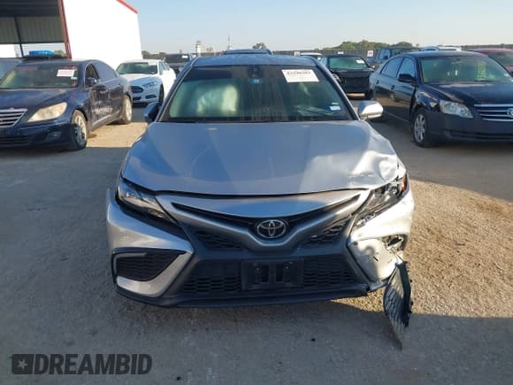 ✅ 2022 Toyota Camry SE • VIN: 4T1G11AK9NU625851 • Lot: 43290302. Listed on IAAI with 56,356 mi. Free auction sales archive from the USA and detailed vehicle history report at DreamBid. Image 11.