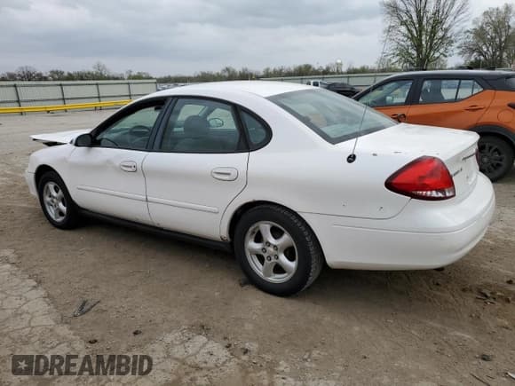 ✅ 2002 Ford Taurus SE Standard • VIN: 1FAFP53U02A133605 • Lot: 51438315. Listed on Copart with 135,602 mi. Free auction sales archive from the USA and detailed vehicle history report at DreamBid. Image 2.