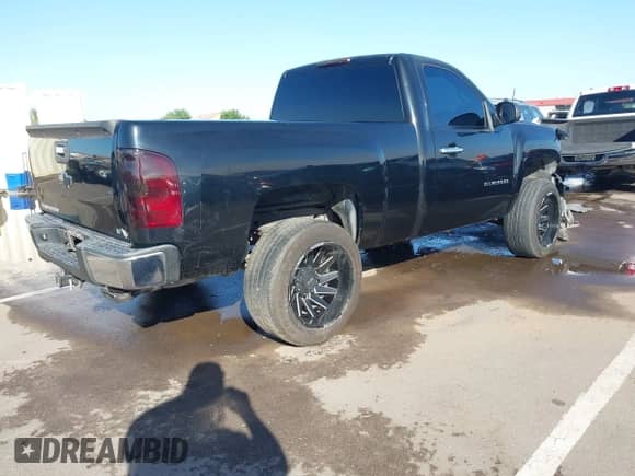 2013 Chevrolet Silverado 1500 LT with VIN 1GCNCSEA8DZ160025, listed as a IAAI auction lot 43461967 with 73,875 mi miles and . Bid and sale history available at DreamBid. Image 4.