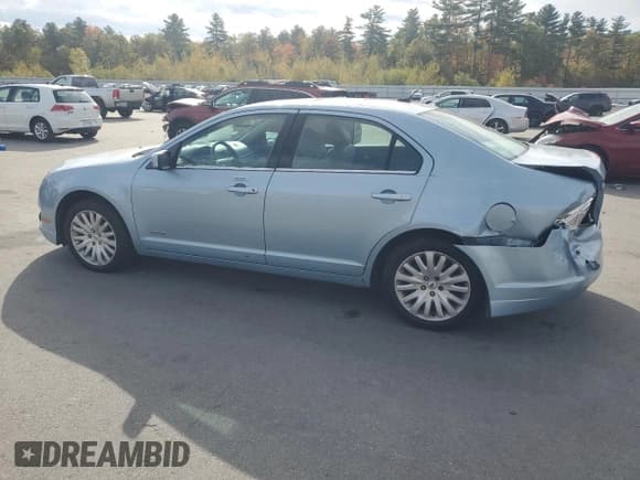 ✅ 2010 Ford Fusion Hybrid • VIN: 3FADP0L33AR170394 • Лот: 86490985. Опубликован ранее на Copart с пробегом 209 296 миль. Бесплатный доступ к архиву аукционных продаж из США и подробный отчёт об истории автомобиля на DreamBid. Изображение 2.