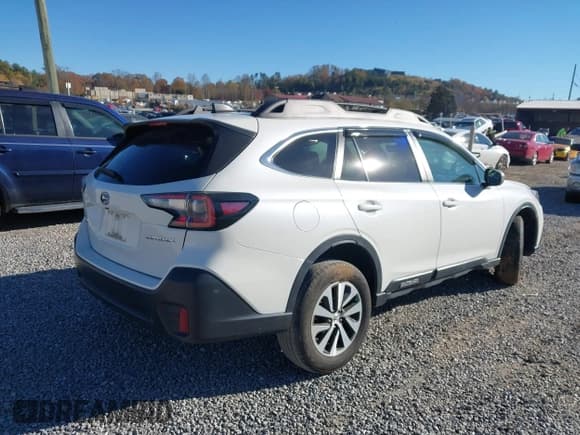 ✅ 2022 Subaru Outback Premium • VIN: 4S4BTAFC3N3162553 • Lot: 43618251. Wystawiony na IAAI z przebiegiem 25 857 mil. Bezpłatny archiwum sprzedaży aukcyjnych z USA i szczegółowy raport historii pojazdu na DreamBid. Zdjęcie 4.