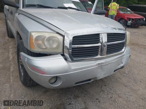 ✅ 2007 Dodge Dakota SLT • VIN: 1D7HE48P77S150303 • Лот: 42342137. Опубликован ранее на IAAI с пробегом 219 528 миль. Бесплатный доступ к архиву аукционных продаж из США и подробный отчёт об истории автомобиля на DreamBid. Изображение 6.