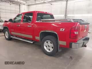 2011 Chevrolet Silverado 1500 LT with VIN 3GCPKSE39BG381465, listed as a IAAI auction lot 43282395 with 149,655 mi miles and . Bid and sale history available at DreamBid. Image 3.