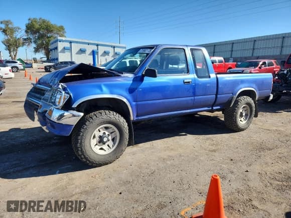 ✅ 1993 Toyota Pickup SR5 • VIN: JT4VN13G7P5118632 • Лот: 71962175. Опубликован ранее на Copart с пробегом 262 952 миль. Бесплатный доступ к архиву аукционных продаж из США и подробный отчёт об истории автомобиля на DreamBid. Изображение 1.