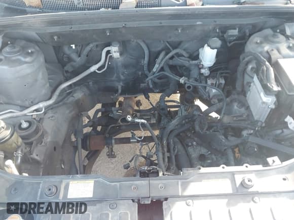 ✅ 2012 Kia Sorento LX • VIN: 5XYKT3A15CG303301 • Lot: 43689662. Wystawiony na IAAI z przebiegiem Nie podano. Bezpłatny archiwum sprzedaży aukcyjnych z USA i szczegółowy raport historii pojazdu na DreamBid. Zdjęcie 10.