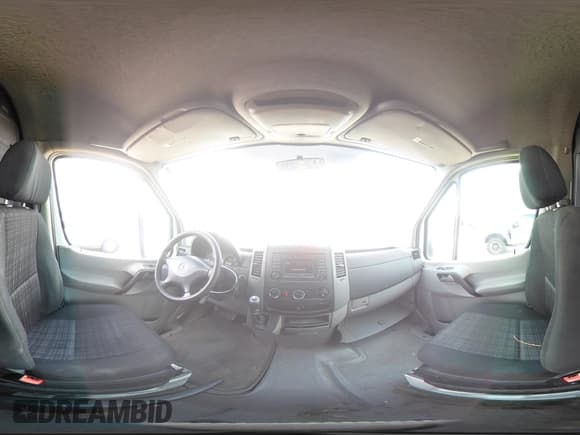 ✅ 2016 Mercedes-Benz Sprinter Cargo • VIN: WD3PE7DD9GP217581 • Lot: 68254405. Listed on Copart with 242,677 mi. Free auction sales archive from the USA and detailed vehicle history report at DreamBid. Image 15.