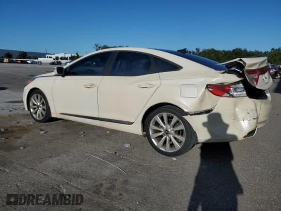 ✅ 2014 Hyundai Azera Limited • VIN: KMHFH4JG3EA410665 • Лот: 71637485. Опубликован ранее на Copart с пробегом 71 535 миль. Бесплатный доступ к архиву аукционных продаж из США и подробный отчёт об истории автомобиля на DreamBid. Изображение 2.